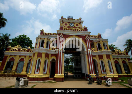 Entrée de l'Uttara Bhaban Gano. Natore, au Bangladesh. Banque D'Images