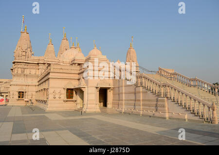 Temple BAPS Shri Swaminarayan Mandir Pune Maharashtra Banque D'Images