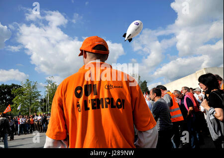 France, Nord-ouest de la France, Nantes, Alcatel Lucent employés démontrent à l'avant de leur entreprise contre un projet de plan de restructuration de licenciements Banque D'Images