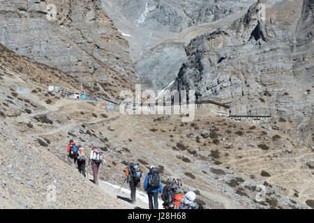 Le Népal, Région de l'Ouest, Tanki Manang, sur le circuit de l'Annapurna - Jour 8 - De Yak Kharka à Thorong Phedi - Camping de Thoron Phedi à 4500 m Banque D'Images