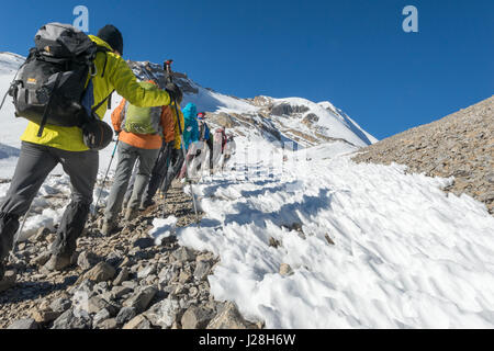 Le Népal, Région de l'Ouest, Tanki Manang, sur le circuit de l'Annapurna - Jour 9 - De Thorong Phedi à Muktinath - Voyage à col Thorong-La Banque D'Images
