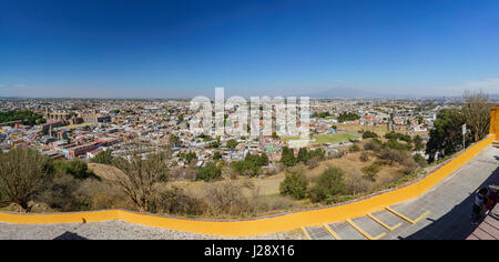 Matin vue aérienne Rues de la région de Cholula, Mexique Banque D'Images