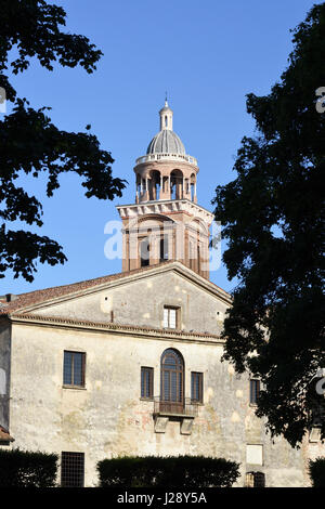 Mantoue, Italie, Palais Ducal et à clocher de Santa Barbara Banque D'Images