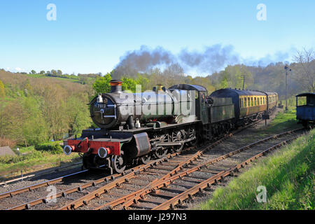 Locomotive à vapeur no 7812 Erlestoke manoir près de la gare de Shrewsbury sur la Severn Valley Railway près de Bridgnorth, Shropshire, England, UK. Banque D'Images