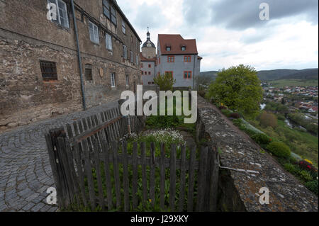 L'une des 3 est la "Schlosser Dornburg comme AlteSchloss'. Dornburg-Camburg, Allemagne Banque D'Images