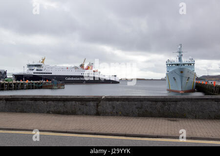 Le navire de patrouille des pêches MV Hirta amarré au port de Stornoway, Isle Of Lewis, Western Isles, îles Hébrides, Ecosse, Royaume-Uni Banque D'Images