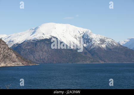 Au début du printemps, avec la fonte de neige, à l'ouest de la Norvège. Banque D'Images