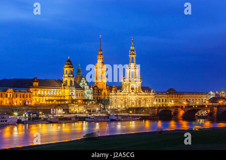 La Cathédrale de Dresde, ou la cathédrale de la Sainte Trinité, Dresde, précédemment l'Église catholique de la Cour Royale de Saxe, appelée en allemand Kathol Banque D'Images