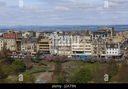 Portrait de Princes Street Gardens Edinburgh Ecosse Avril 2017 Banque D'Images