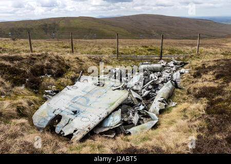 L'épave d'un RAF, De Havilland Venom Mk4, no de série WR557, de l'Unité de maintenance n°22 qui s'est écrasé près de Currick Farlam en 1957 Banque D'Images