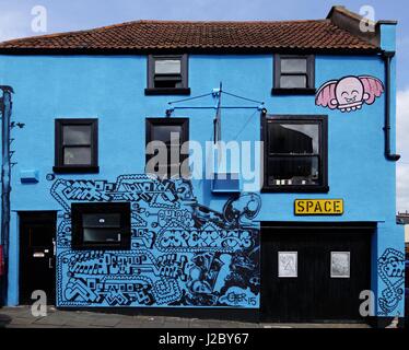 Graffiti et l'art de mur à Bath Somerst UK Banque D'Images