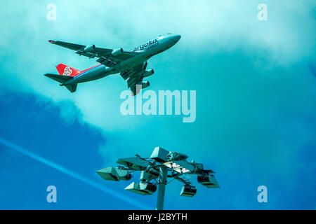 Cargolux Italia avions qui décollent à London Stansted Airport Banque D'Images