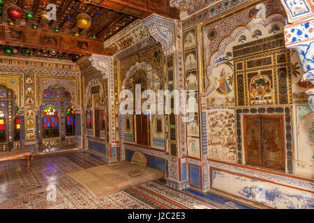 Palais de fleurs. Moti Mahal. Phool Mahal. Fort Mehrangarh. 10e siècle. Jodhpur. Le Rajasthan. L'Inde. Banque D'Images