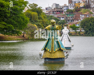 Iemanja Orixa Statue de candomblé saints africains traditionnels de Dique do Tororo - Salvador, Bahia, Brésil Banque D'Images