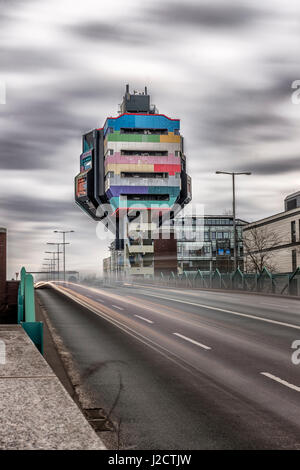 Le Bierpinsel (bière brosse) ,de Joachim-Tiburtius-Brücke,Steglitz, Berlin Banque D'Images