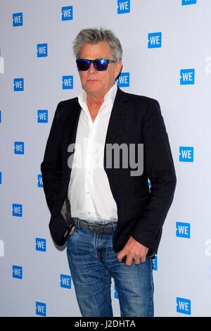 Los Angeles, CA, USA. Apr 26, 2017. David Foster aux arrivées pour nous jour Californie Cocktail, Neuhouse à West Hollywood, Los Angeles, CA, 26 avril 2017. Credit : Priscilla Grant/Everett Collection/Alamy Live News Banque D'Images