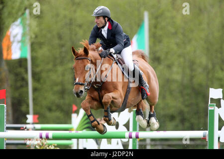 Lummen, Belgique. 28 avr, 2017. fei nations cup, printemps 2017 longines classique lummen csio5, Gilles dunon de Belgique crédit : leo cavallo/Alamy live news Banque D'Images