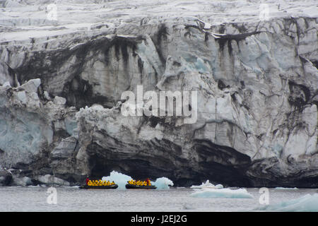 La Norvège. Svalbard. Le Spitzberg. Hornsund. Brepollen. Croisière Zodiac un glacier. Banque D'Images