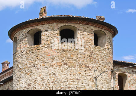 Château de Agazzano. Emilia-Romagna. L'Italie. Banque D'Images