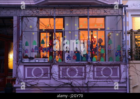 Hotel Bremer Haus dans Abenddaemmerung bei Schwachhausen, Brême, Deutschland, Europa je vieilles maisons au crépuscule, Bremen, Germany, Europe Banque D'Images