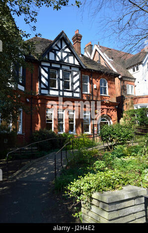 Bibliothèque publique de Highgate, Shepherd's Hill, London, UK Banque D'Images