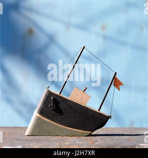 Maquette de bateau en bois. Banque D'Images