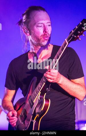 Le supergroupe de rock expérimental anglo-américain avec Thom Yorke, Nigel Godrich, Joey Waronker, Mauro Refosco et dans l'atome pour la paix vivre à Ippodromo del Galoppo. (Photo par : Mairo Cinquetti/Pacific Press) Banque D'Images