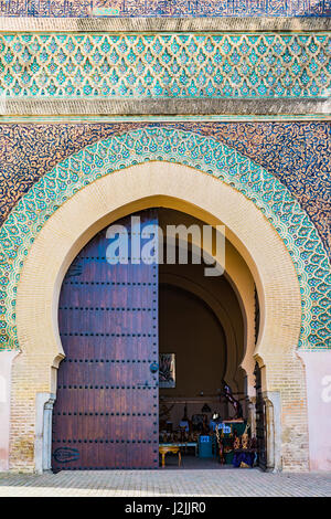 AQUATINTE ORIENTALISTE, SIGNÉE Maurice Romberg « Marrakech » Maroc EUR 380,00 - FR