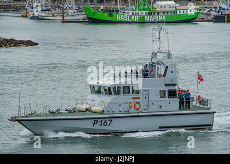 Le HMS Exploiter (P167) à Portsmouth, Royaume-Uni le 24 avril 2017. Banque D'Images