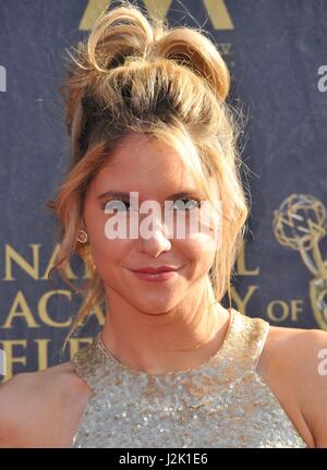 Pasadena, CA. Apr 28, 2017. Bretagne Underwood aux arrivées le jour Creative Arts Emmy Awards - Arrivals, Pasadena Civic Centre, Pasadena, CA, 28 avril 2017. Credit : Elizabeth Goodenough/Everett Collection/Alamy Live News Banque D'Images