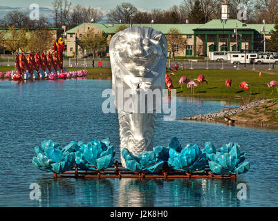 Solvay, New York, USA. Le 26 avril 2017. L'État de New York Festival de lanternes chinoises à l'état des expositions de Solvay, New York. Affiche lumineuse LED Banque D'Images