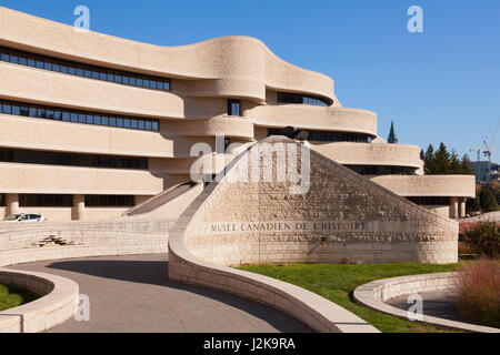 Le Musée canadien de l'Histoire (Musée canadien de l'Histoire), anciennement le Musée canadien des civilisations par l'architecte Douglas Cardinal, à Hull, Gati Banque D'Images