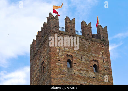 Château de Castell'Arquato. Emilia-Romagna. L'Italie. Banque D'Images