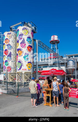 Camion rouge Brewing Company, Vancouver, Colombie-Britannique, Canada, Banque D'Images