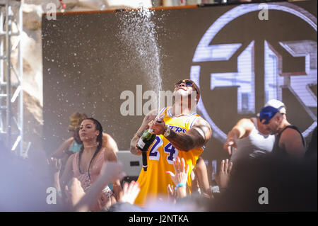 LAS VEGAS, NV - 29 avril : Flo Rida fonctionne à Rehab au Hard Rock Hotel & Casino à Las Vegas, Nevada le 29 avril 2017. Pib : Crédit Photos/MediaPunch Banque D'Images