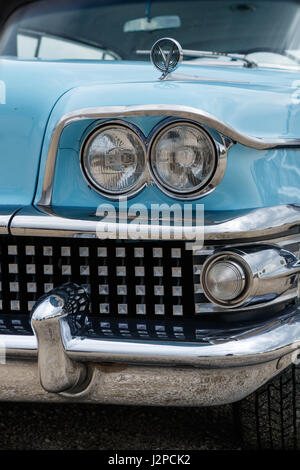 NORDLINGEN, ALLEMAGNE - 29 avril 2017 : Buick Special oldtimer voiture à l'MotoTechnika oldtimer réunion le 29 avril 2017 à Nordlingen, Allemagne. Face Banque D'Images