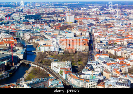 BERLIN, ALLEMAGNE - le 22 mars : Berlin vue du haut de la tour de la télévision le 22 mars, 2015 Banque D'Images