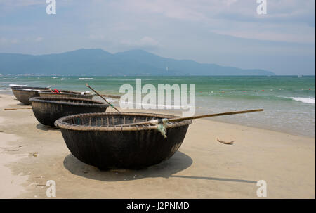 Bateaux de pêche coracle Banque D'Images