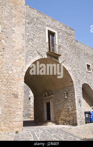 Château de Melfi. La Basilicate. L'Italie. Banque D'Images