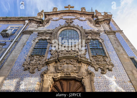 Façade d'azulejo Eglise du troisième ordre (Igreja do Terco) dans la ville de Porto sur la péninsule ibérique, deuxième plus grande ville du Portugal Banque D'Images