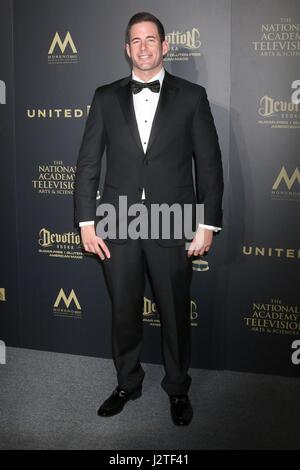 Pasadena, États-Unis. Apr 30, 2017. Tarek El Moussa dans la salle de presse pour 44th Annual Daytime Emmy Awards - Salle de presse, Pasadena Civic Centre, Pasadena, CA, le 30 avril 2017. Credit : Priscilla Grant/Everett Collection/Alamy Live News Banque D'Images