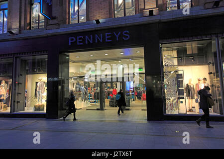 Penneys grand magasin de nuit, ville de Dublin, Irlande, République irlandaise Banque D'Images