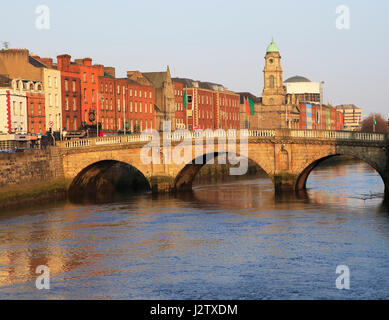 Pont Rivière Liffey adoucit, ville de Dublin, Irlande, République d'Irlande construit Années 1760 Banque D'Images