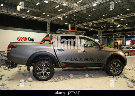 ISTANBUL, TURQUIE - 22 avril 2017 : Fiat Fullback sur l'affichage à l'Autoshow Istanbul Banque D'Images