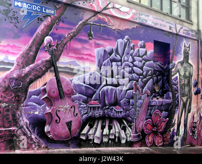 Street Art urbain autour de Hosier Lane et AC/DC Lane, Melbourne, Victoria, Australie le 11 mai 2016 Photo de Keith Mayhew Banque D'Images