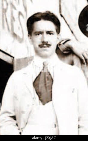 Giovanni Battista Caproni cropped 2 GiovanniBattistaCaproniLefteBrother png Banque D'Images