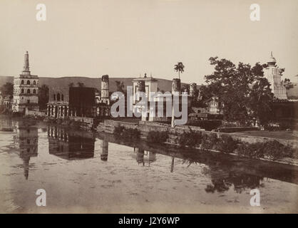 Le groupe de temples Banashankari, situé en Inde, est connu pour son importance historique et architecturale. Les temples sont dédiés à la déesse hindoue Banashankari et sont des lieux de pèlerinage importants. Banque D'Images