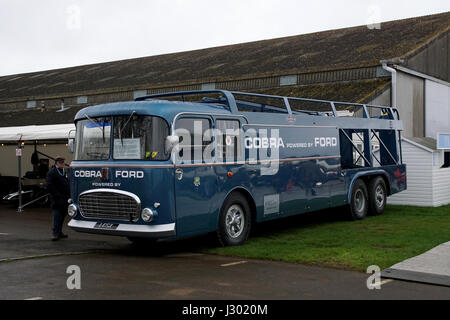 FIAT 1956 Grand Prix Bartoletti transporteur utilisé par Carrol Shelby Cobra Daytona coupé à transporter à la 75e réunion des membres de Goodwood Banque D'Images