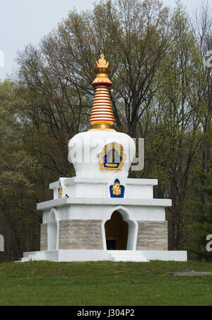 Dédiés au peuple du Tibet, le peuple tibétain bouddhiste de Mongolie à Bloomington, Indiana, offre un cadre paisible pour la méditation et Banque D'Images