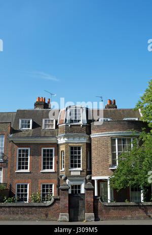 Extérieur de maison faraday, la grâce et la faveur de l'accueil scientifique Michael Faraday, de 1854 à 1867, Hampton Court Green, Middlesex, Angleterre Banque D'Images